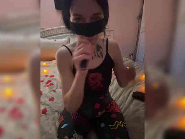 HoneyBunnyy webcam