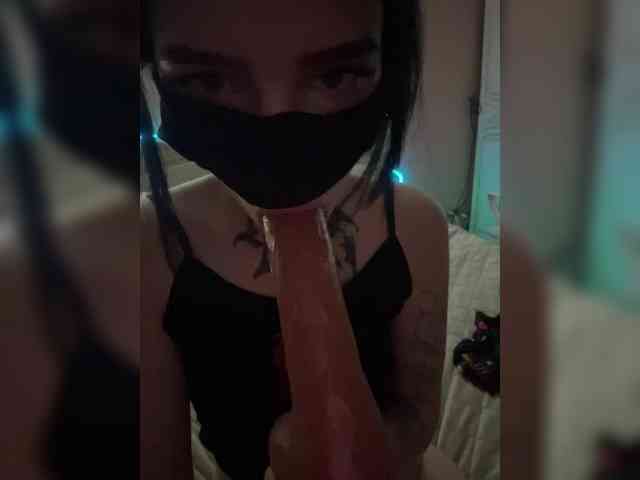 HoneyBunnyy webcam