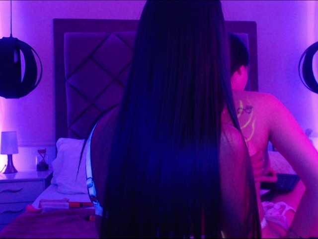 Dakota-Reese live cam on BongaCams