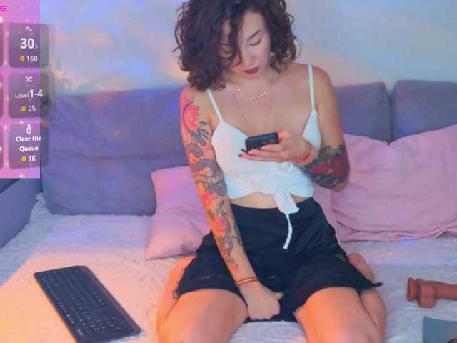 Debra-Wade live cam on BongaCams