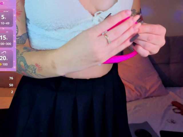 Debra-Wade — live female cam