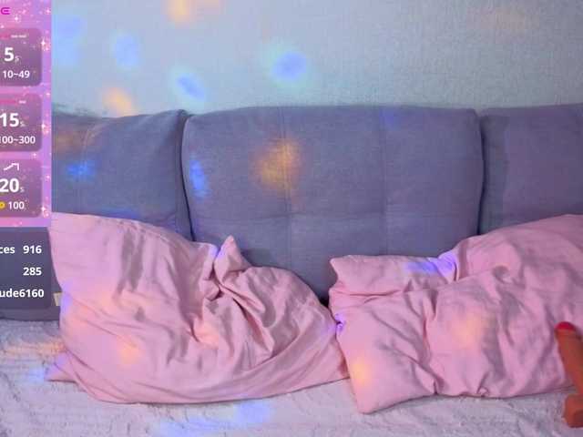 Debra-Wade live cam on BongaCams