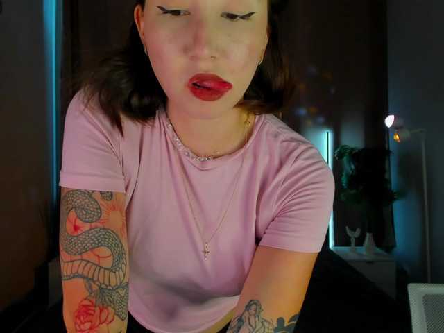 Debra-Wade live cam on BongaCams