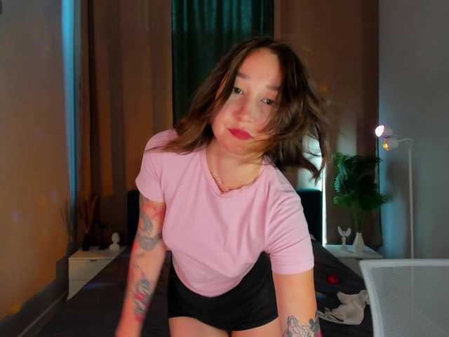 Debra-Wade live cam on BongaCams
