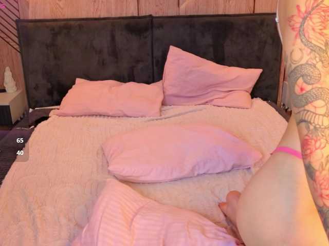Debra-Wade live cam on BongaCams