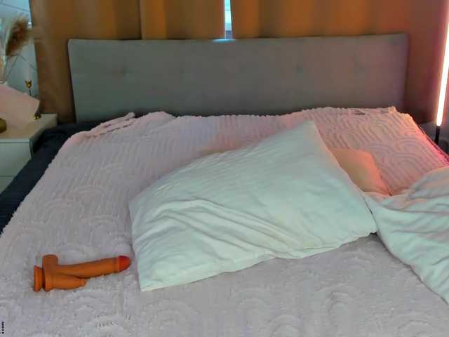 Debra-Wade live cam on BongaCams