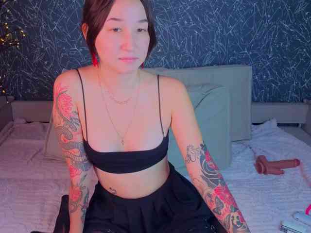Debra-Wade webcam