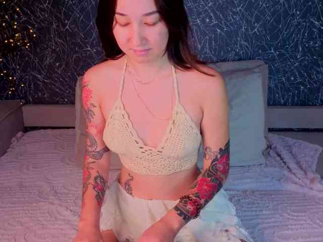 Debra-Wade webcam