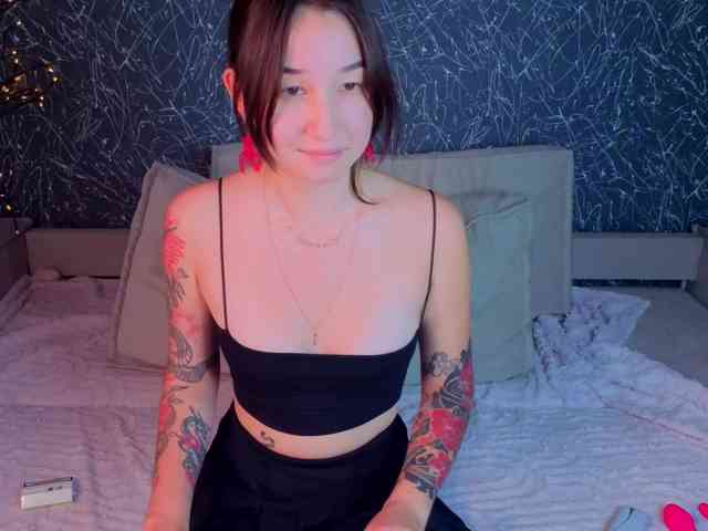 Debra-Wade webcam