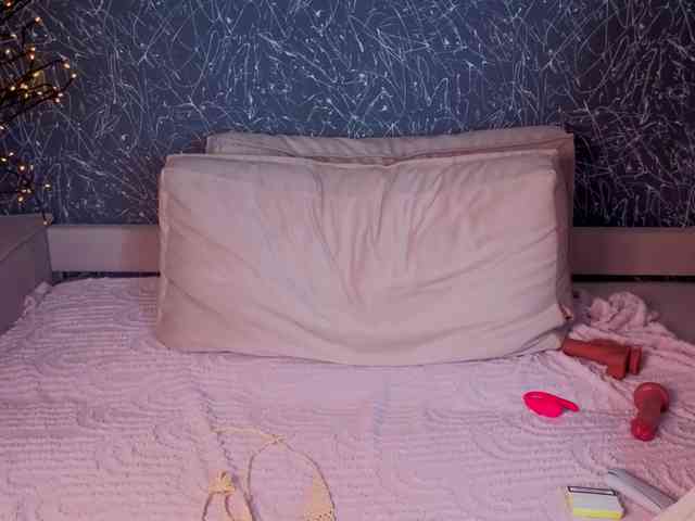 Debra-Wade webcam