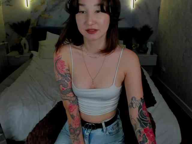 Debra-Wade webcam