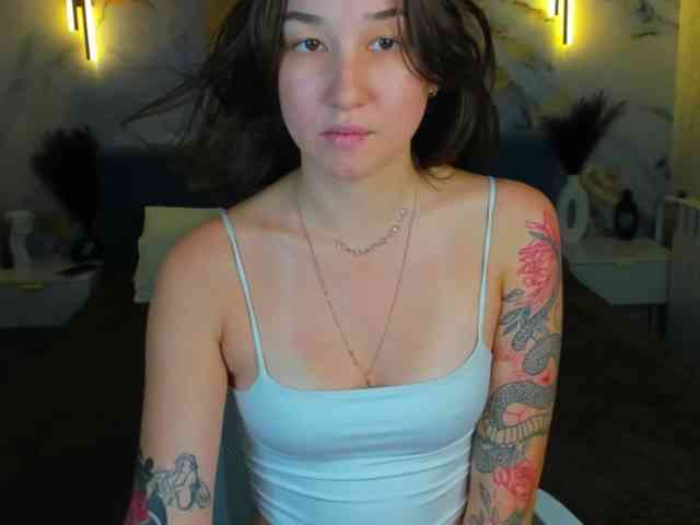 Debra-Wade webcam