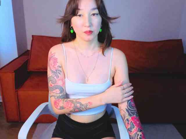 Debra-Wade webcam