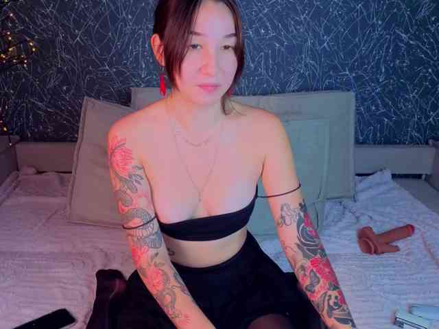 Debra-Wade webcam
