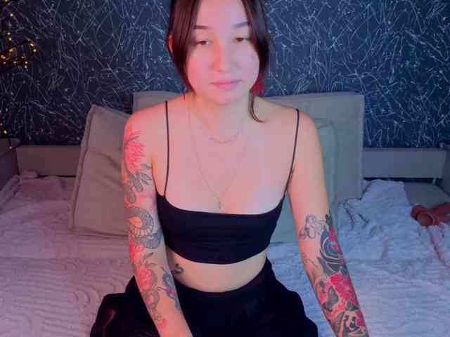 Debra-Wade webcam