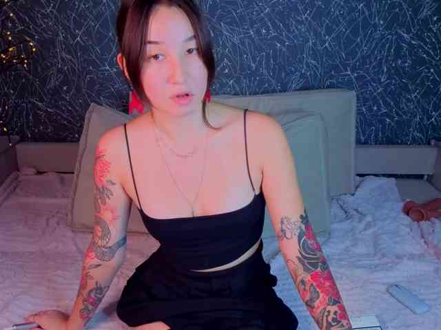 Debra-Wade webcam