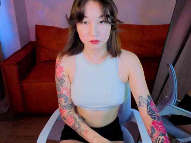 Debra-Wade webcam