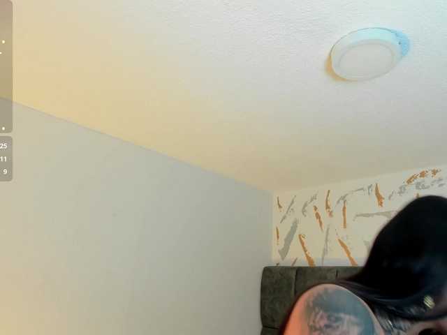 CristalVelle live cam on BongaCams