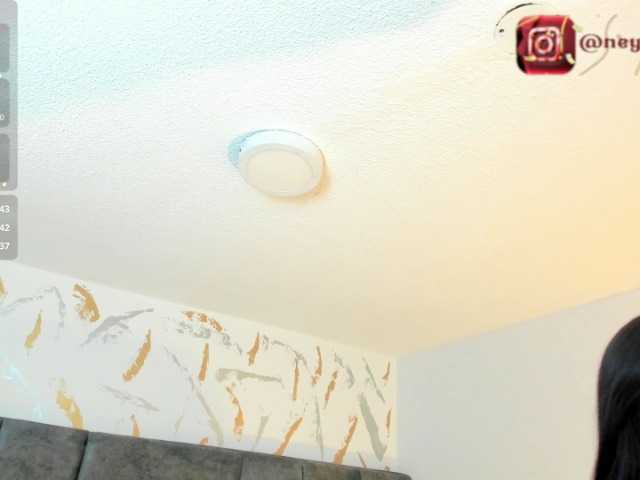 CristalVelle live cam on BongaCams