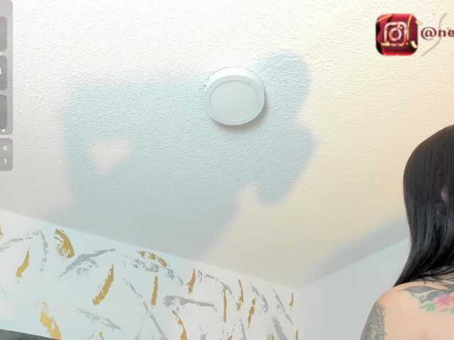 CristalVelle live cam on BongaCams