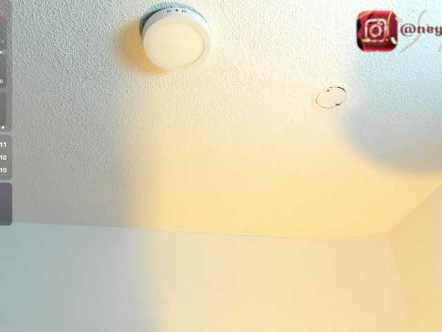 CristalVelle live cam on BongaCams