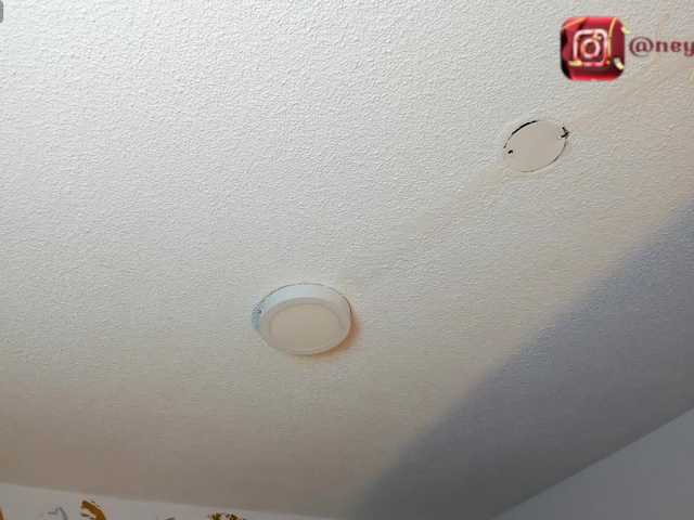 CristalVelle live webcam show