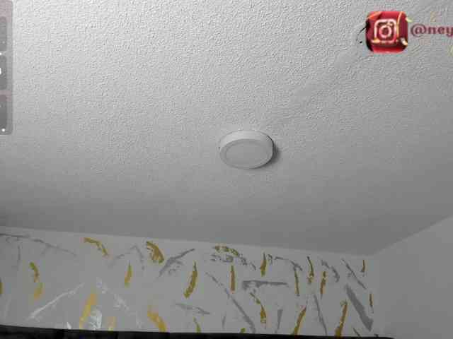 CristalVelle webcam