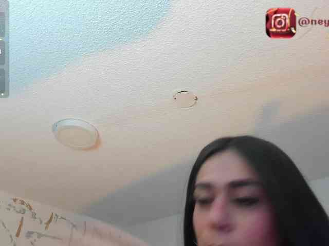 CristalVelle webcam