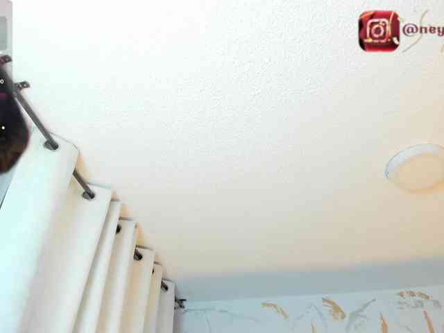 CristalVelle webcam