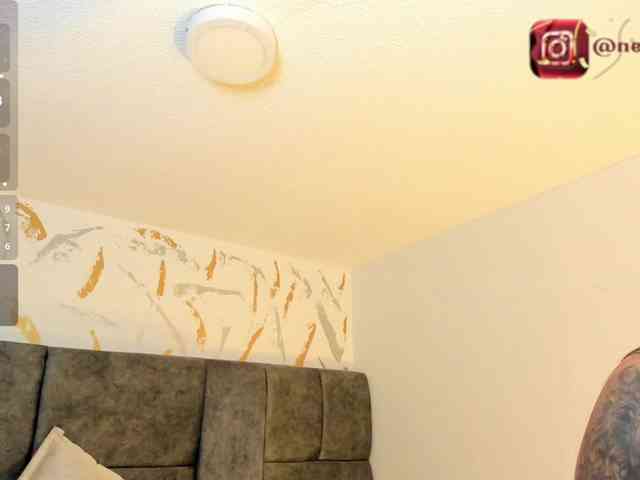 CristalVelle webcam