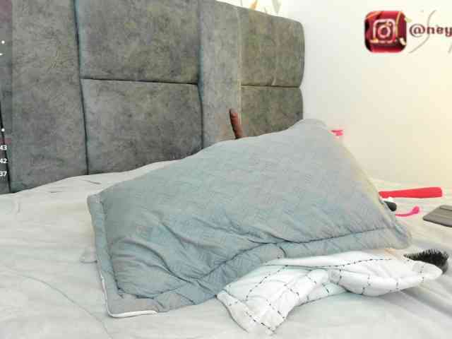 CristalVelle webcam
