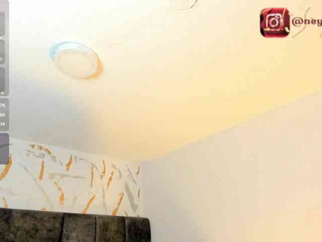 CristalVelle webcam