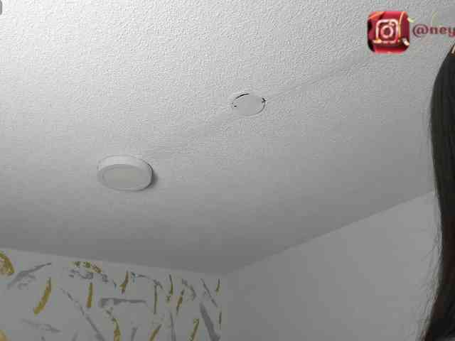 CristalVelle webcam