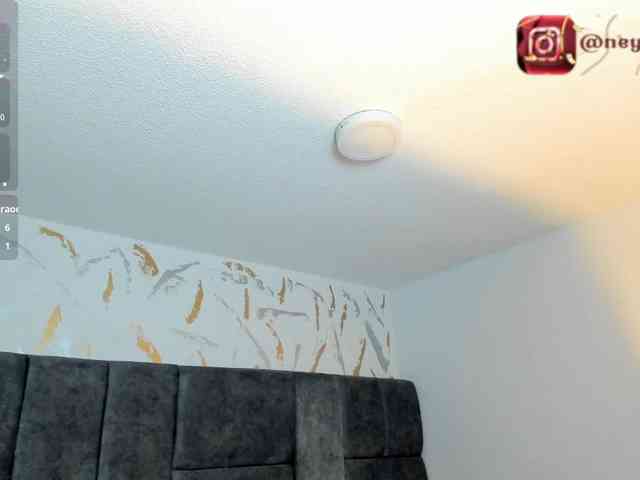 CristalVelle webcam