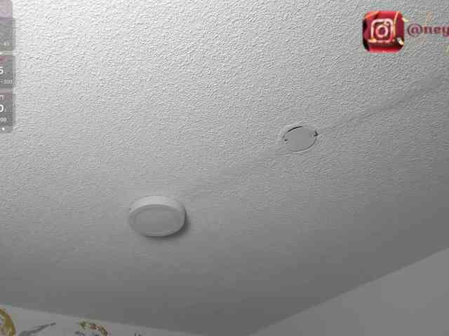 CristalVelle webcam