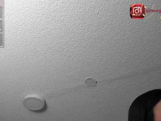 CristalVelle webcam