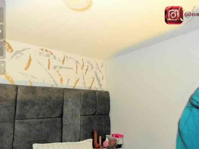 CristalVelle webcam