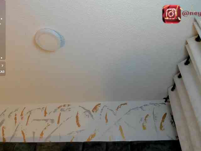 CristalVelle webcam
