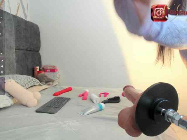 CristalVelle webcam