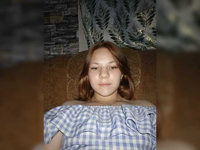MangoOyess1 live cam on BongaCams