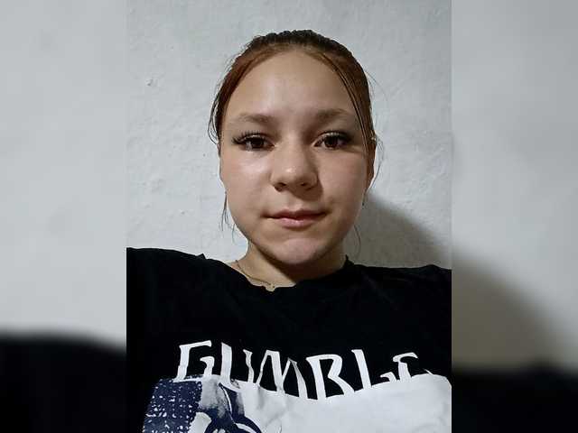 MangoOyess1 live cam on BongaCams