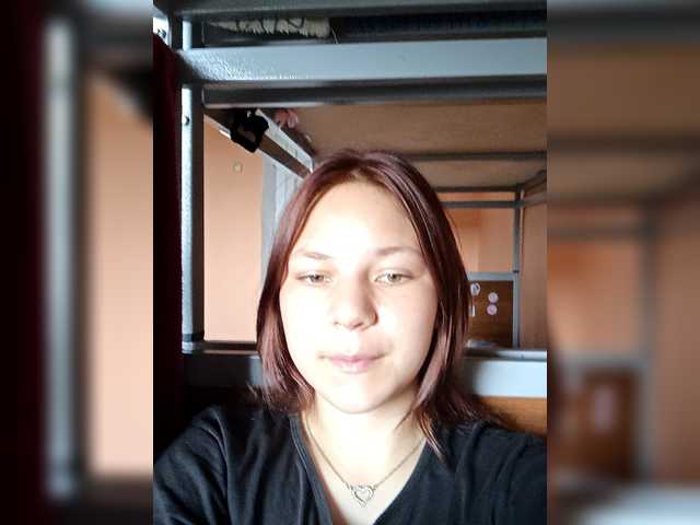 MangoOyess1 live cam on BongaCams