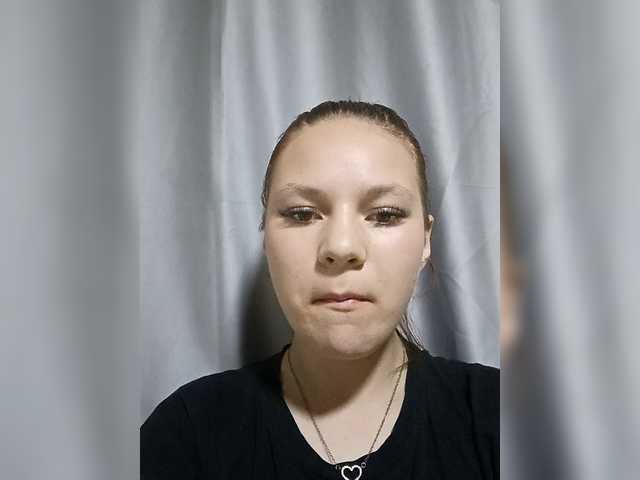 MangoOyess1 live cam on BongaCams