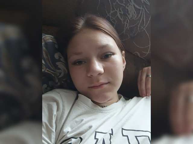 MangoOyess1 live cam on BongaCams