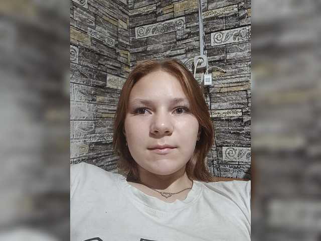 MangoOyess1 live cam on BongaCams