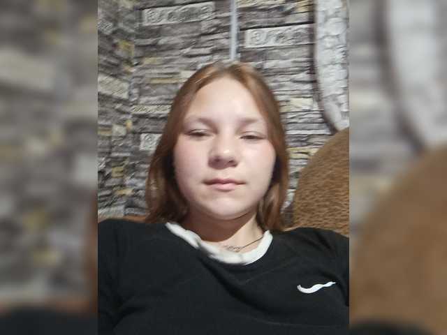 MangoOyess1 live cam on BongaCams