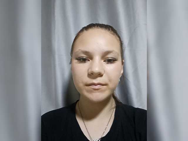 MangoOyess1 live cam on BongaCams