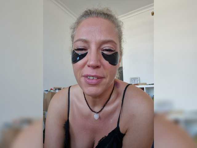 Markiza_Angelov live webcam show