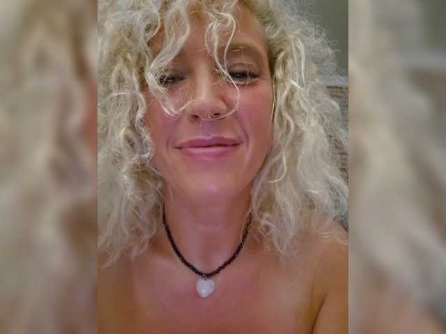 Live трансляция Markiza_Angelov - slutnetki.online