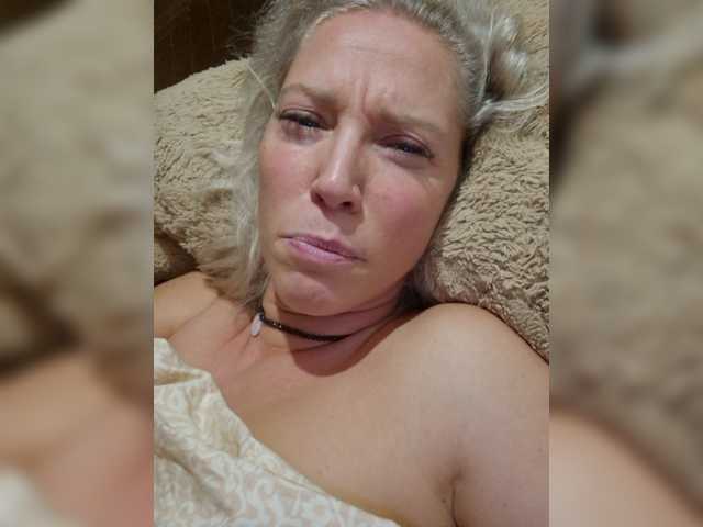 MoonKitten live cam on BongaCams